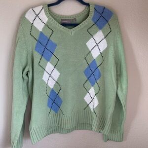 Croft & Barrow Light Green Argyle V-Neck Sweater
